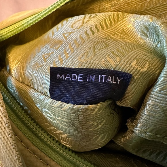 PRADA Bag - Picture 8 of 14